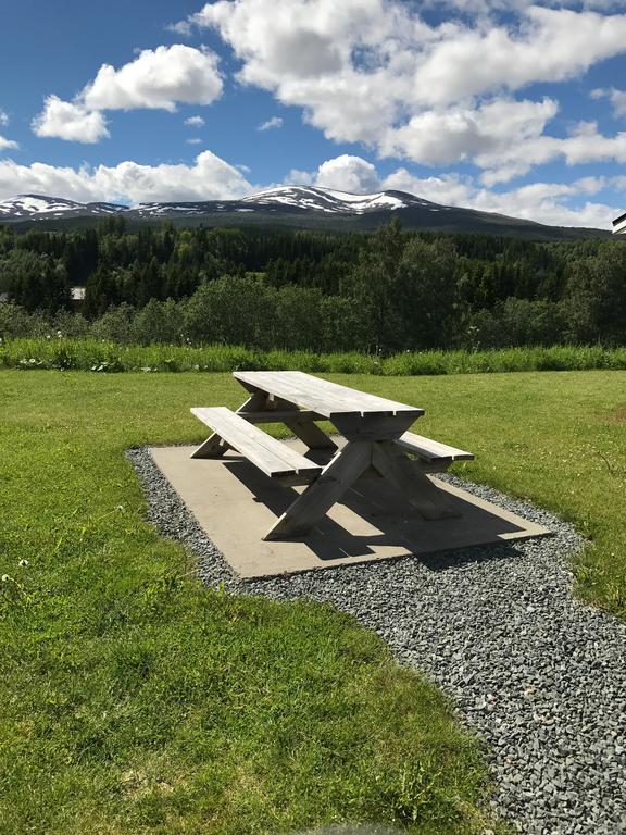 Hybeltunet Hotel Meråker Buitenkant foto